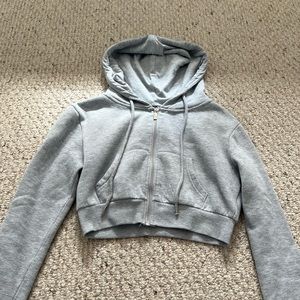Gray crop top hoodie size S